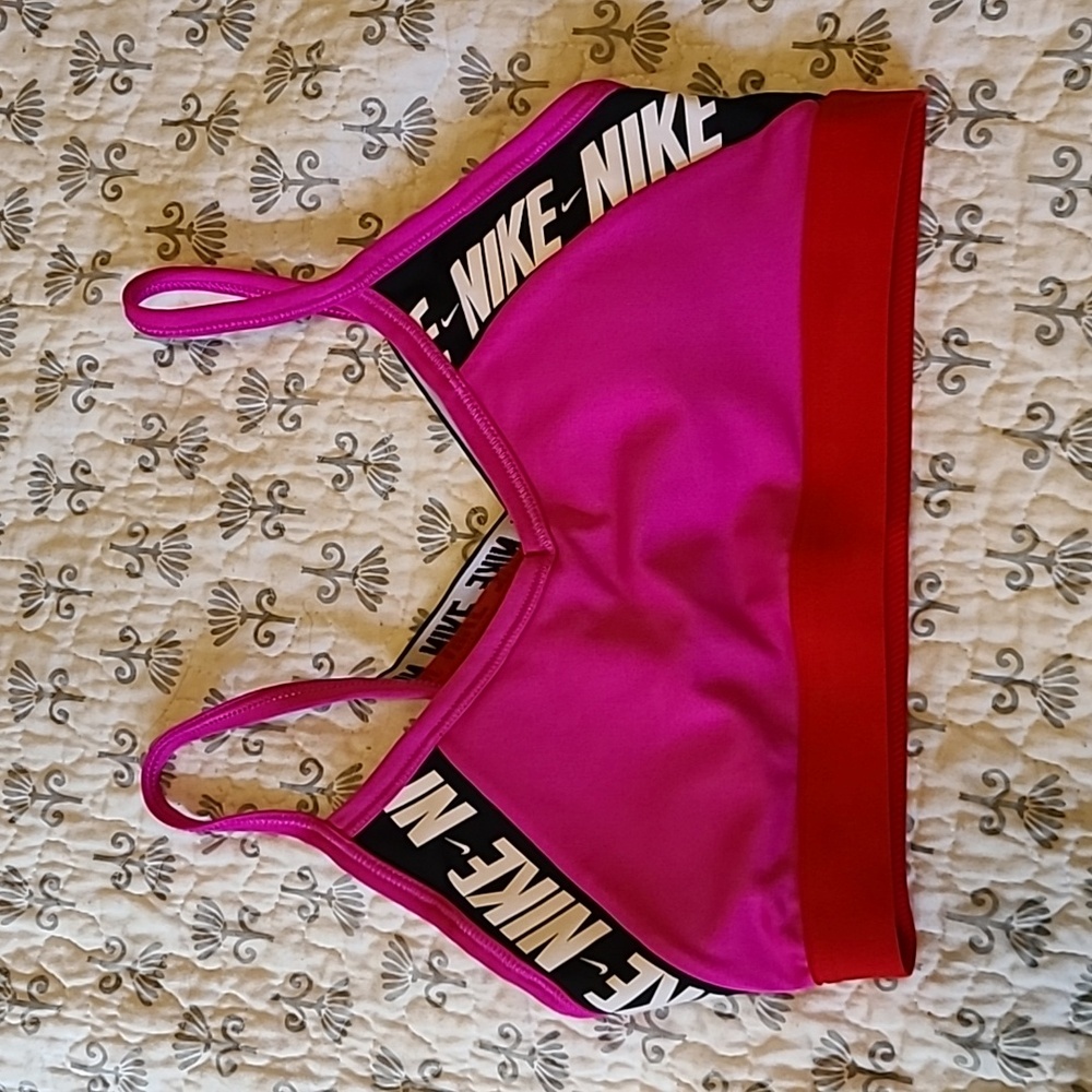 Nike sportsbra